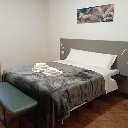 Megaride'S Dependance Hotel Como Eksteriør billede