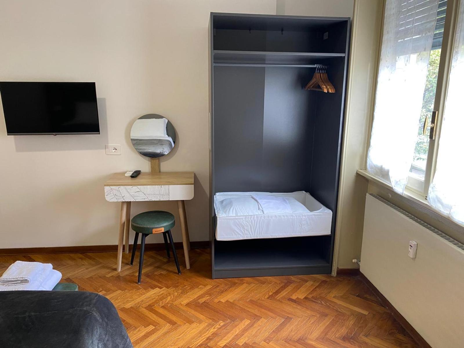 Megaride'S Dependance Hotel Como Eksteriør billede
