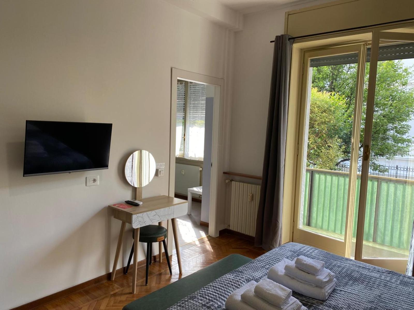 Megaride'S Dependance Hotel Como Eksteriør billede